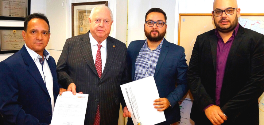 Vice Prefeito Simão Mendes é recebido pelo Deputado Barros Munhoz