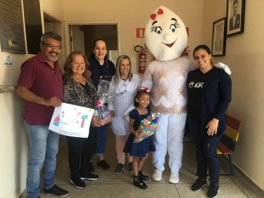 Prefeitura premia vencedores em concurso de desenho da ‘Família do Zé Gotinha’