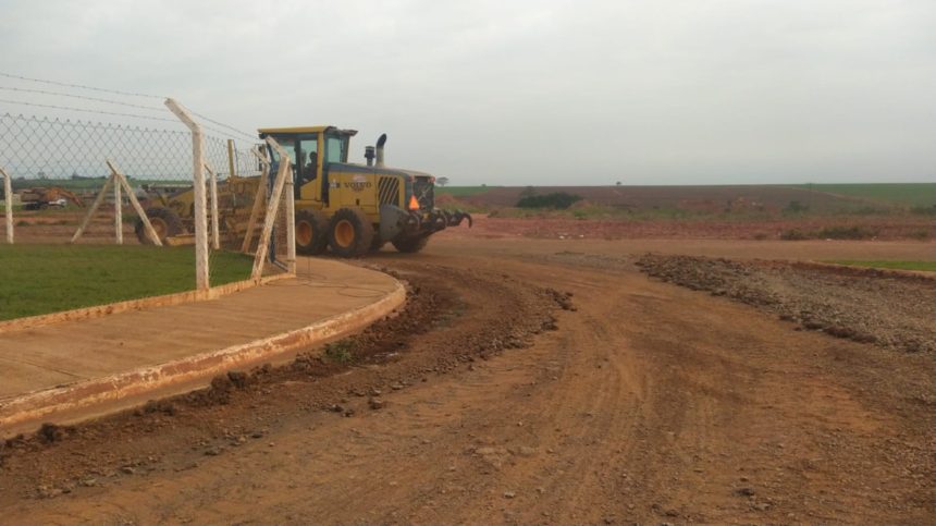 Prefeitura inicia obras de pavimentação asfáltica
