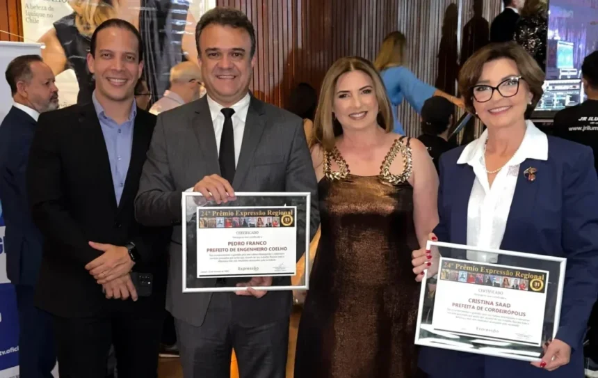 Pedro Franco é premiado pela Revista Expressão Regional