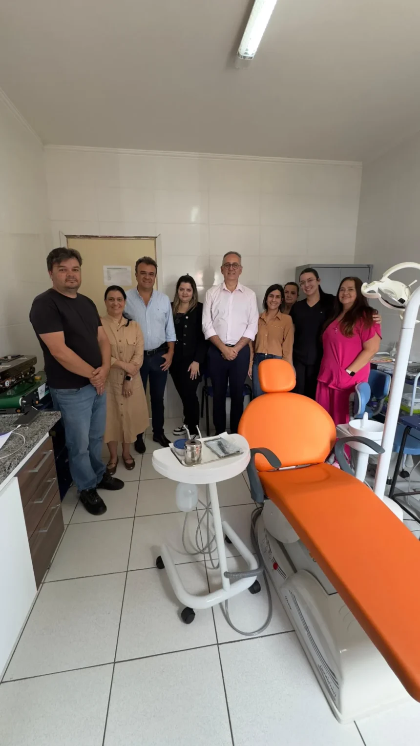 Prefeito Pedro Franco inaugura nova sala odontológica no PSF 2 do Jardim do Sol