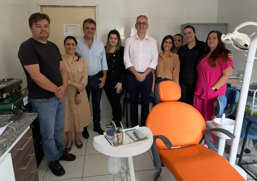 Prefeito Pedro Franco inaugura nova sala odontológica no PSF 2