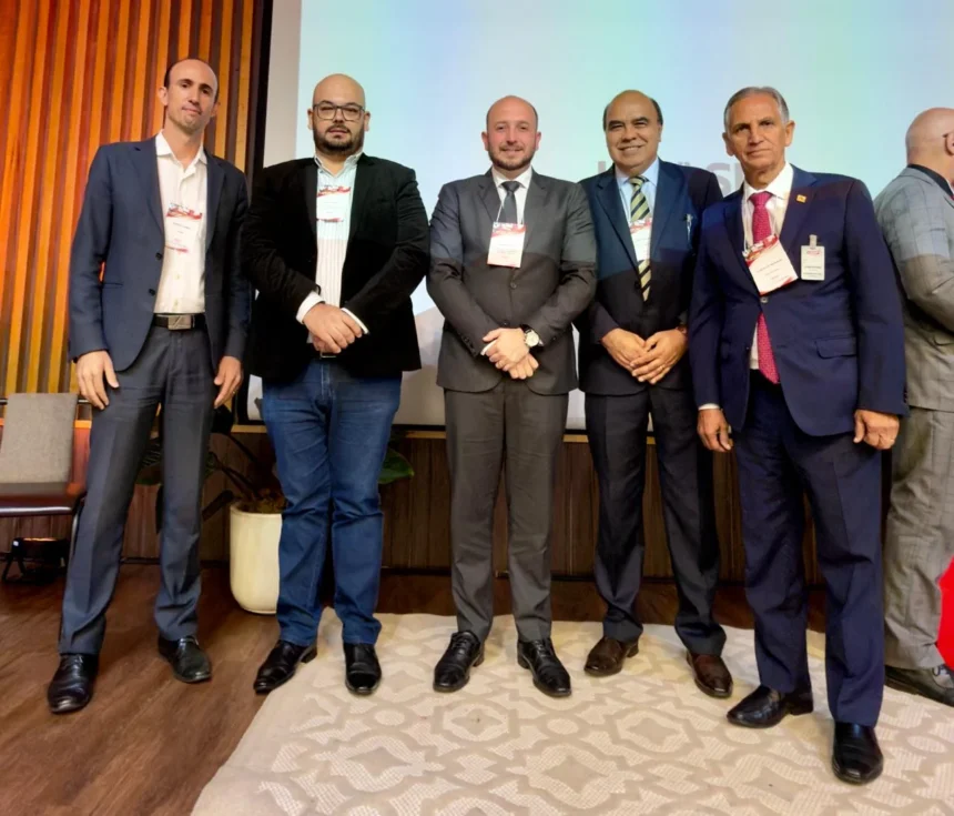 Encontro regional do CIESP para debater reforma tributária e desenvolvimento econômico.