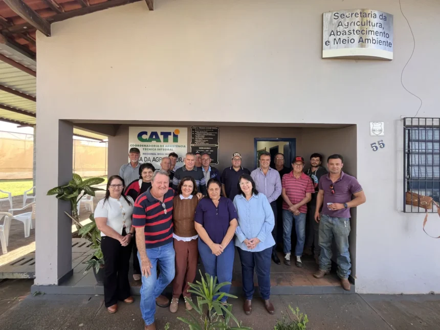 PREFEITURA E PRODUTORES UNEM FORÇAS PARA CONSTRUIR O FUTURO DA AGRICULTURA