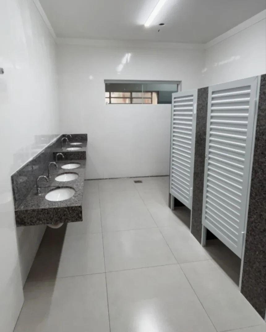 PREFEITURA CONCLUI OBRA QUE TRANSFORMA A REALIDADE DA ESCOLA ELIZA FRANCO DE OLIVEIRA
